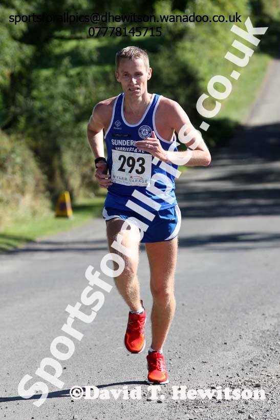 Sean Smith (Sunderland Harriers), Tynedale Jelly Tea 10 Mile Road Race, Hexham. Photo: David T. Hewitson/Sports for All Pics